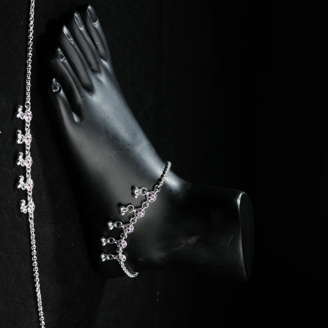 Circle Design Anklet