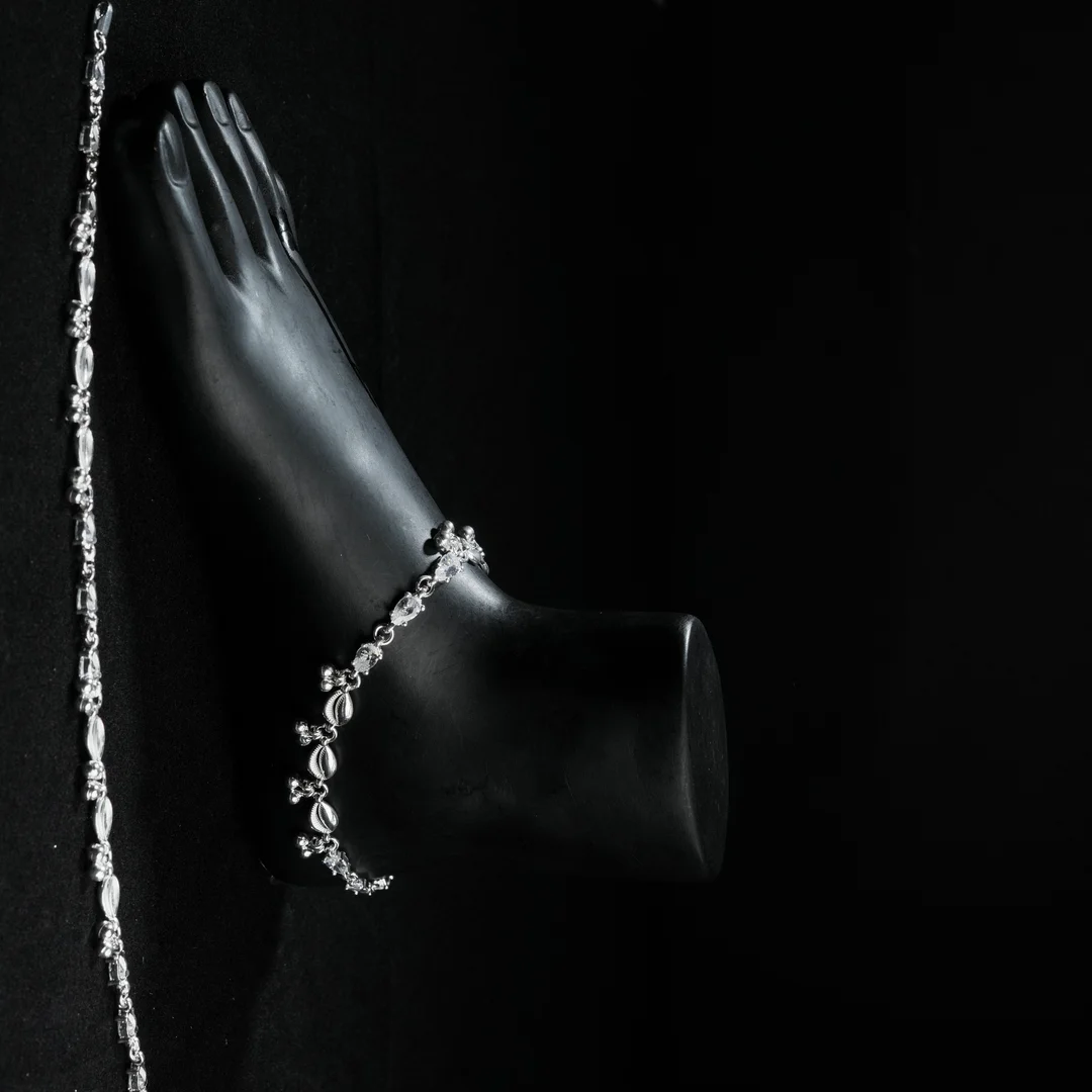white Oval Design Anklet