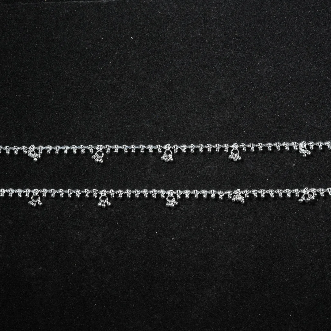 Simple Ball Design Anklet