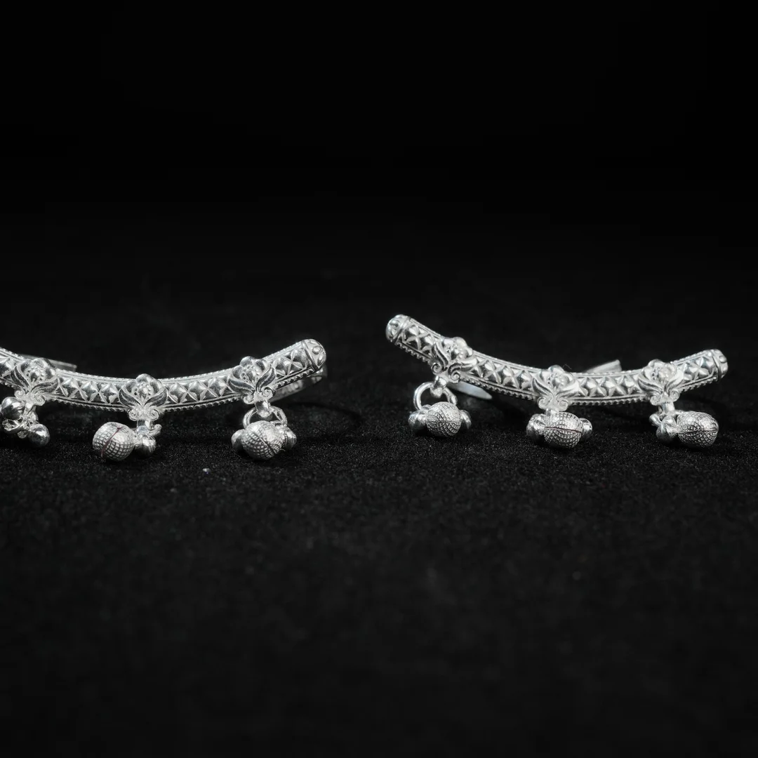 Double Toe Ring Design