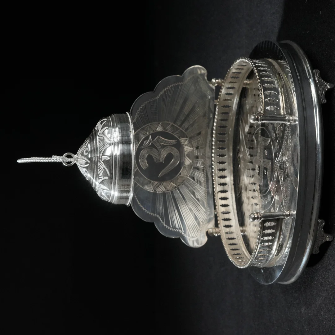 Medium OM Design Singhasan
