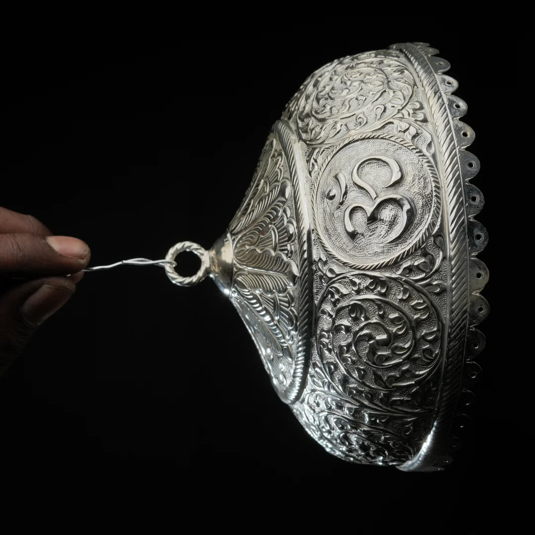 Om Crafted Chhatar