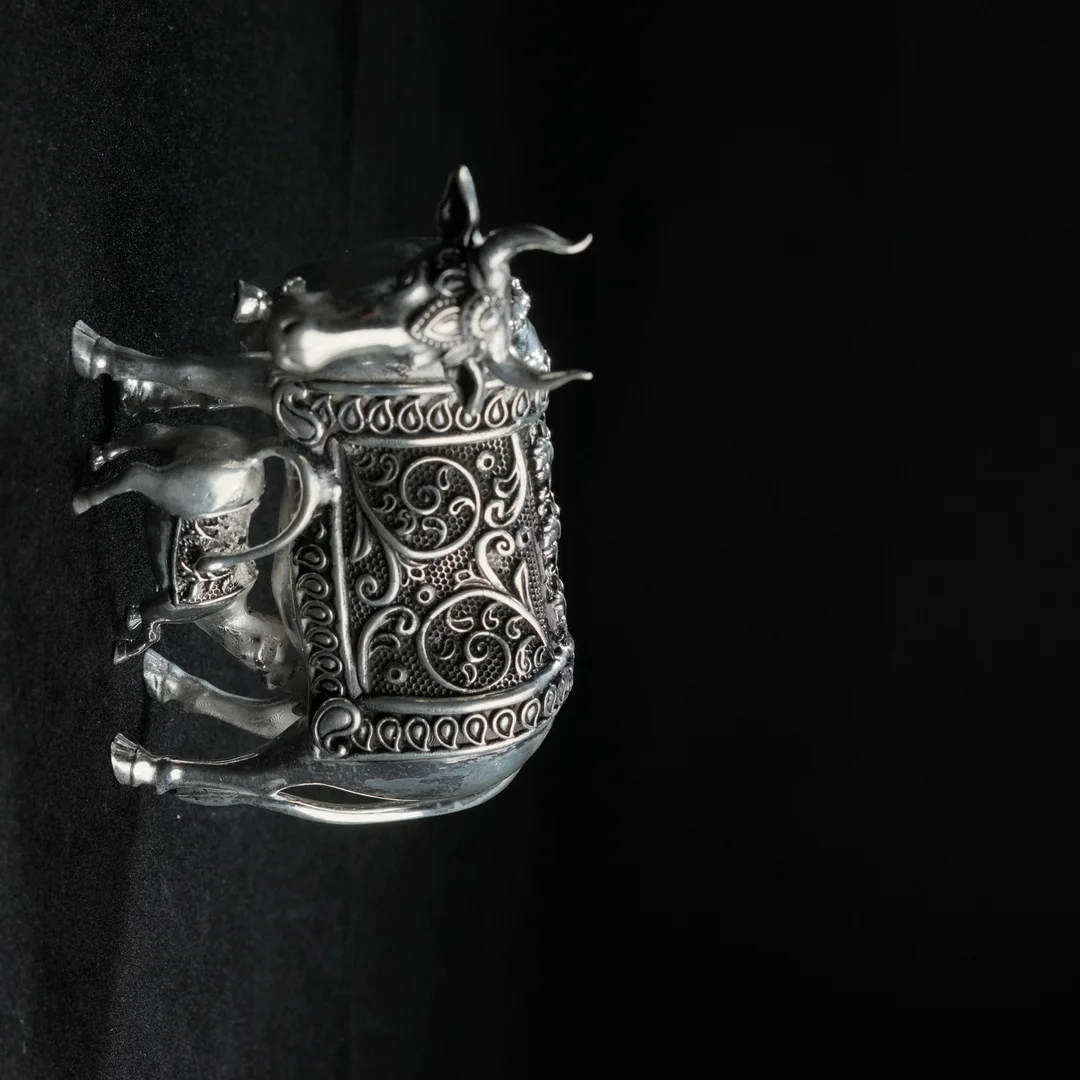Kamdhenu cow and Calf Idol Design Animal