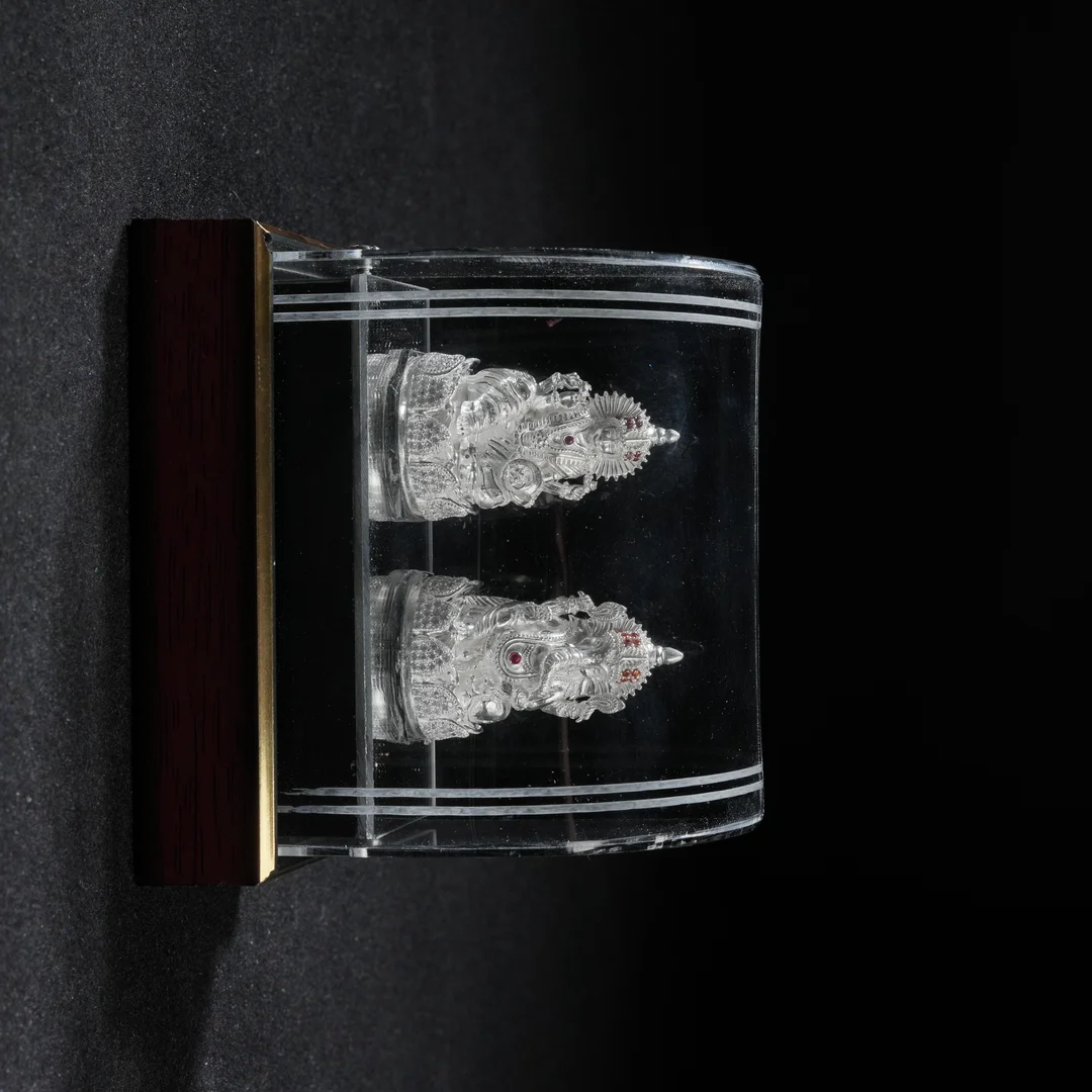 Lakshmi & Ganesh on Lotus Idol Box