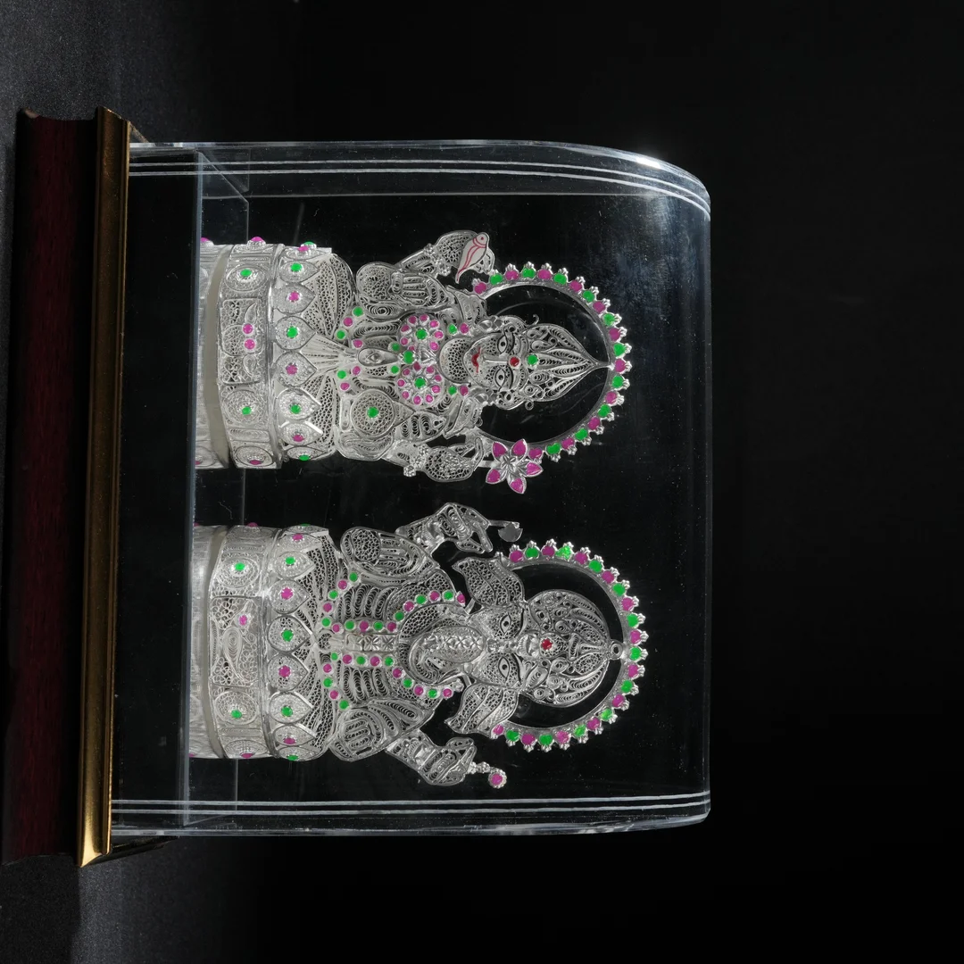 Rectangle Design Lakshmi & Ganesh Idol Box