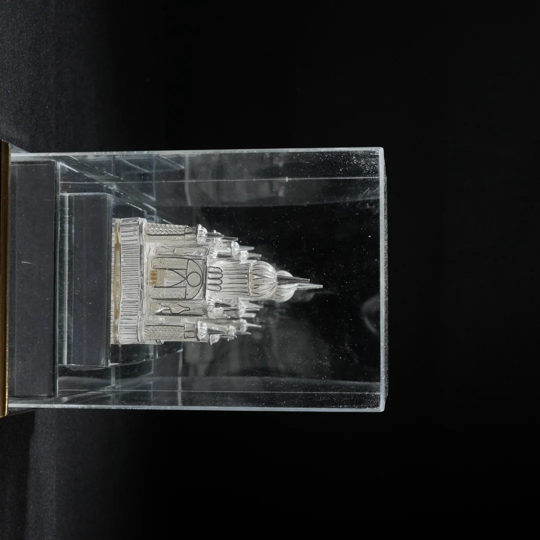 Tomb Design Gift Item