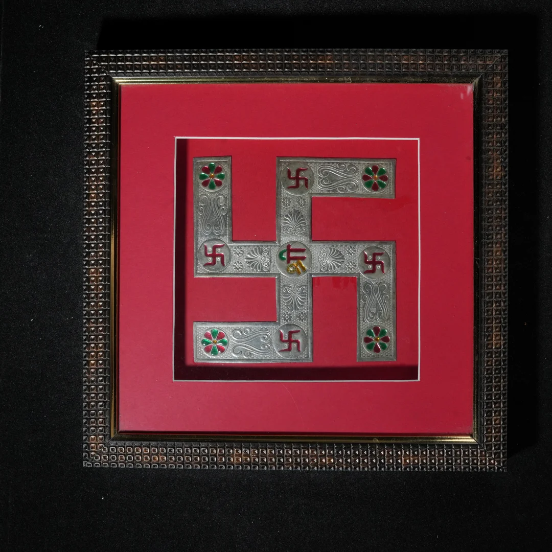 Shree Design Showcase Gift Item