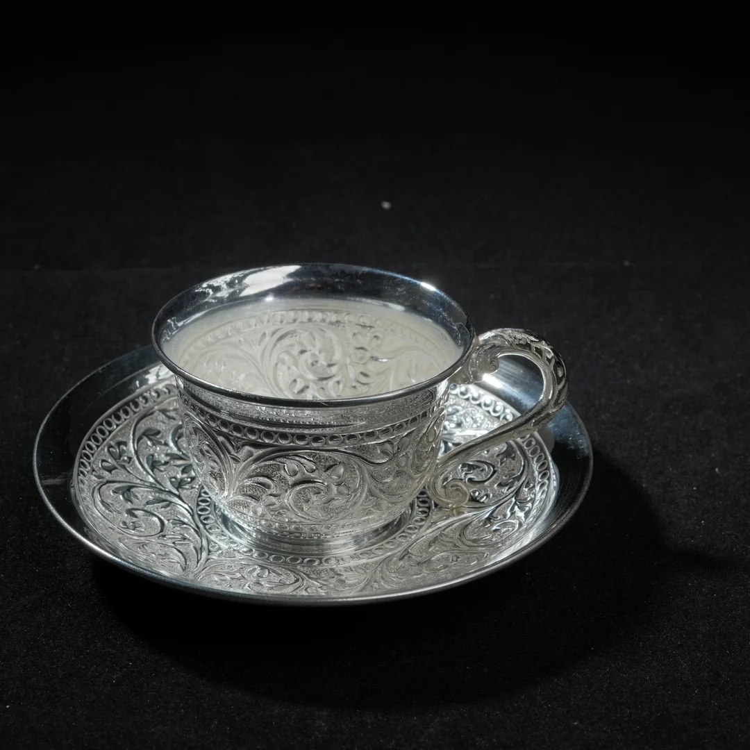 Floral Design Cup Plate