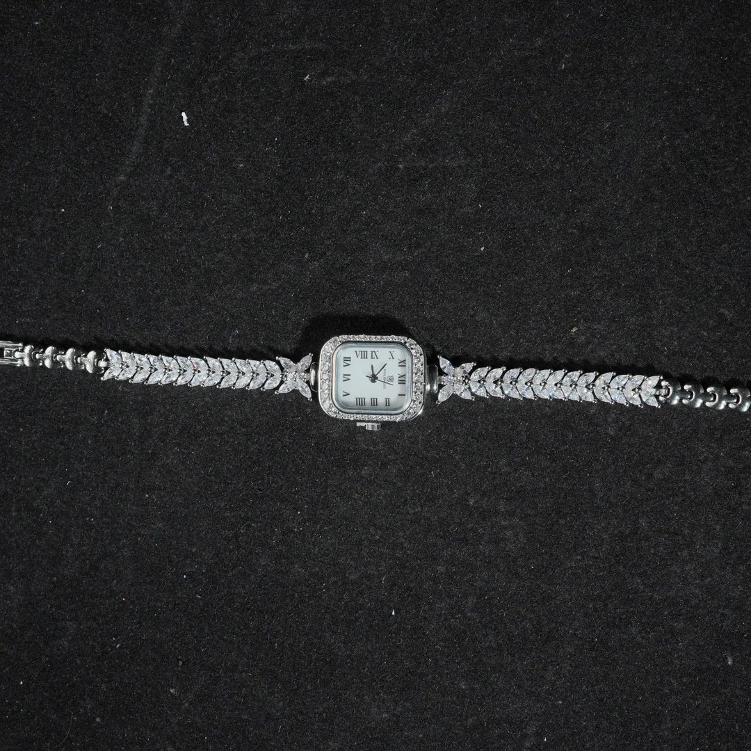 Butterfly Design Wrist Watch