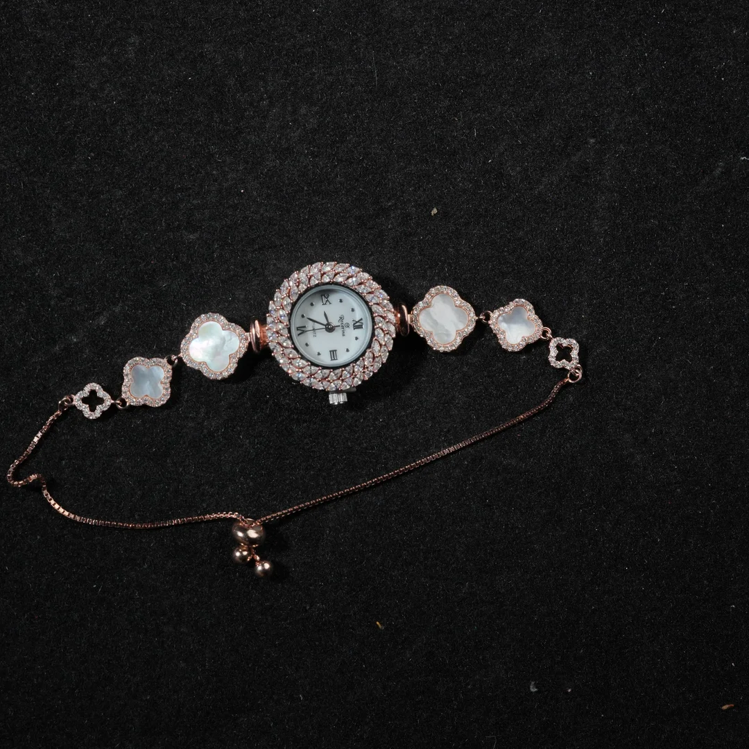 Oval Design Stone Wrist Watch